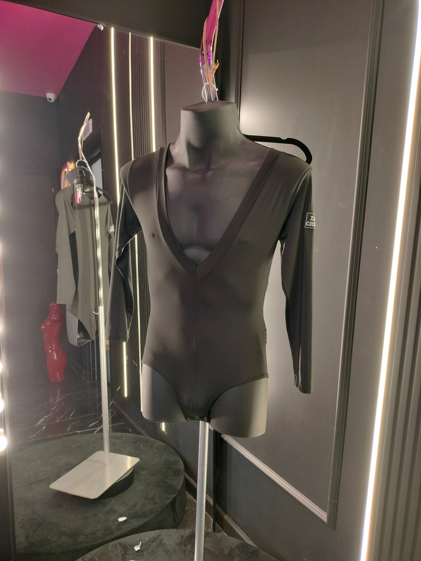 Body uomo nero collo a V