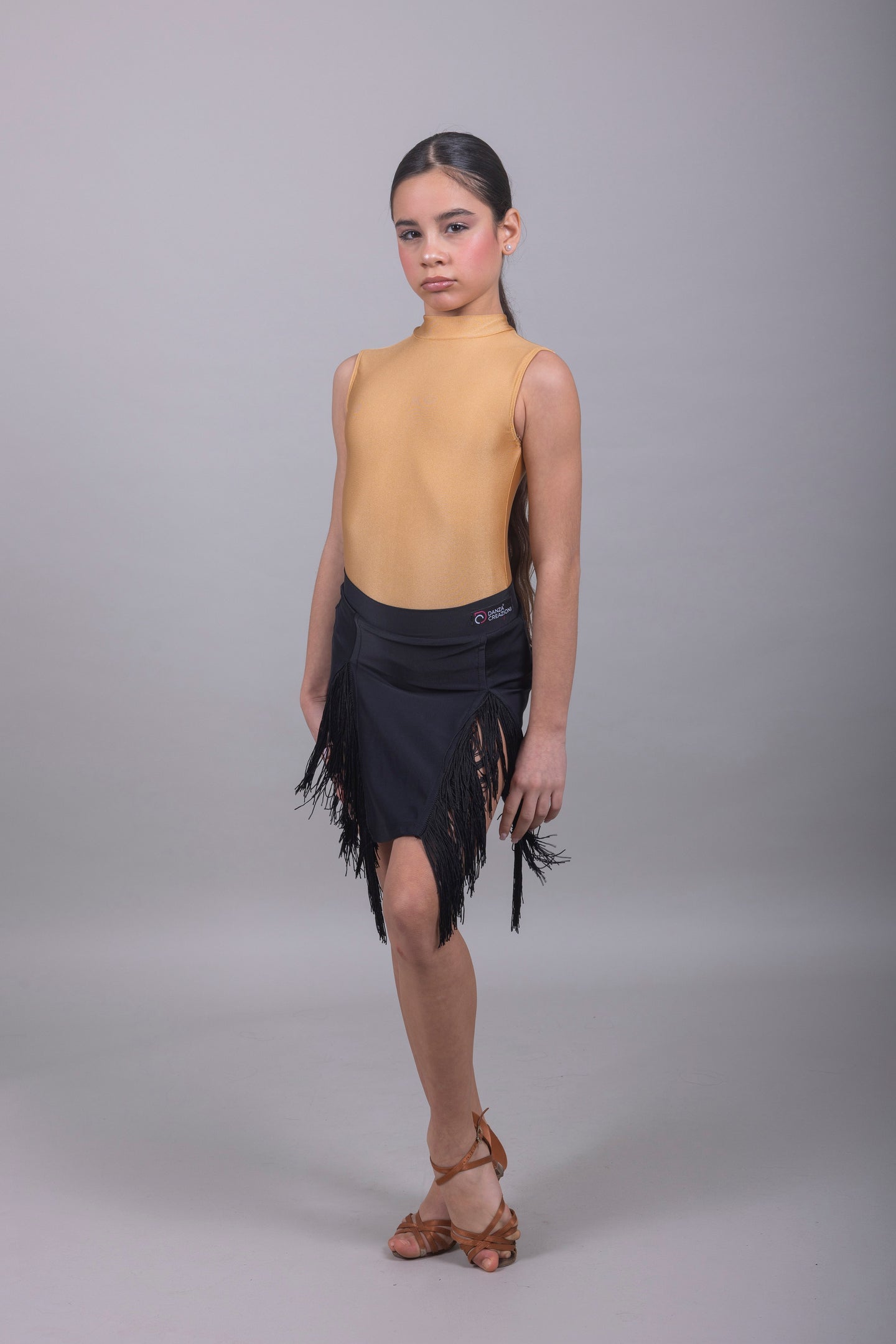 Gonna Latino americano con Frange e Coulotte Interna